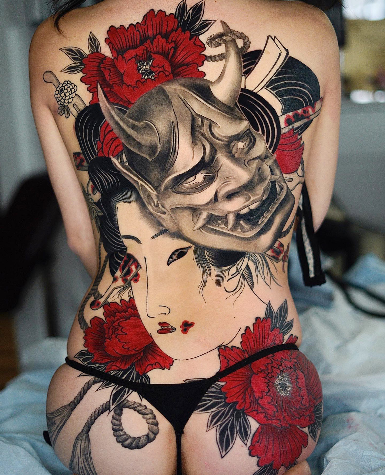 hannya mask on back, tattoo