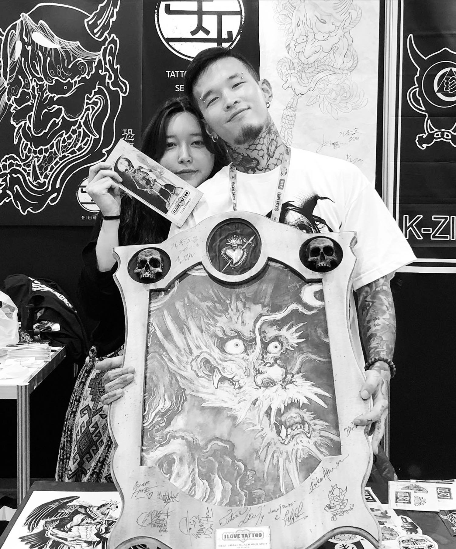tattooers miso and dino at taiwan i love tattoo convention
