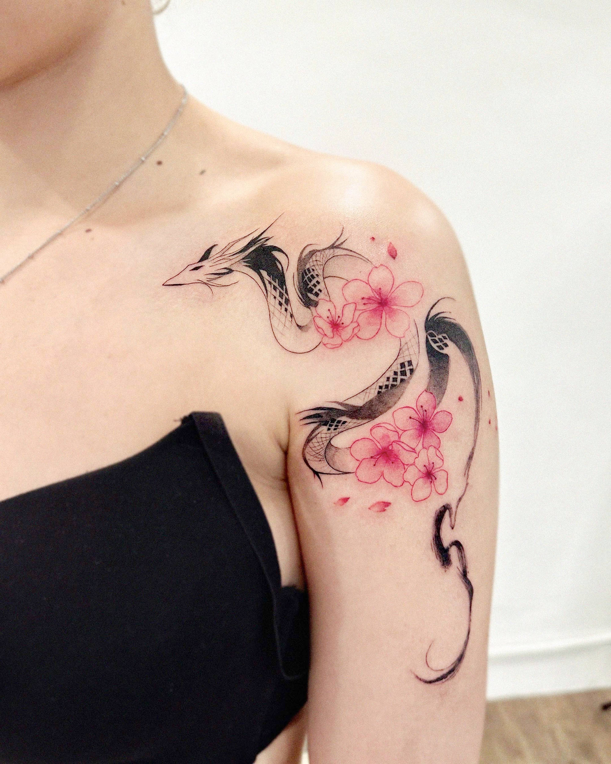 Dragons and Other Decorative Tattoos by Ehyang – Scene360