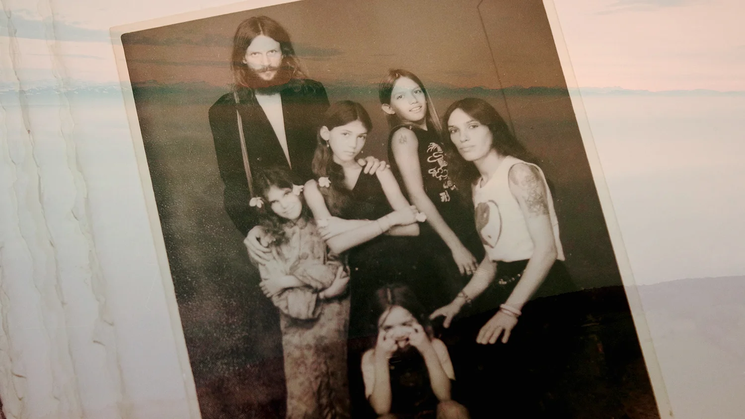 The leu family photo