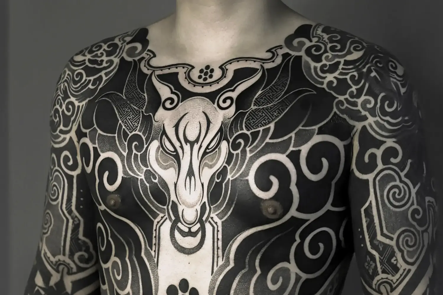 torso tattoo by undulmood