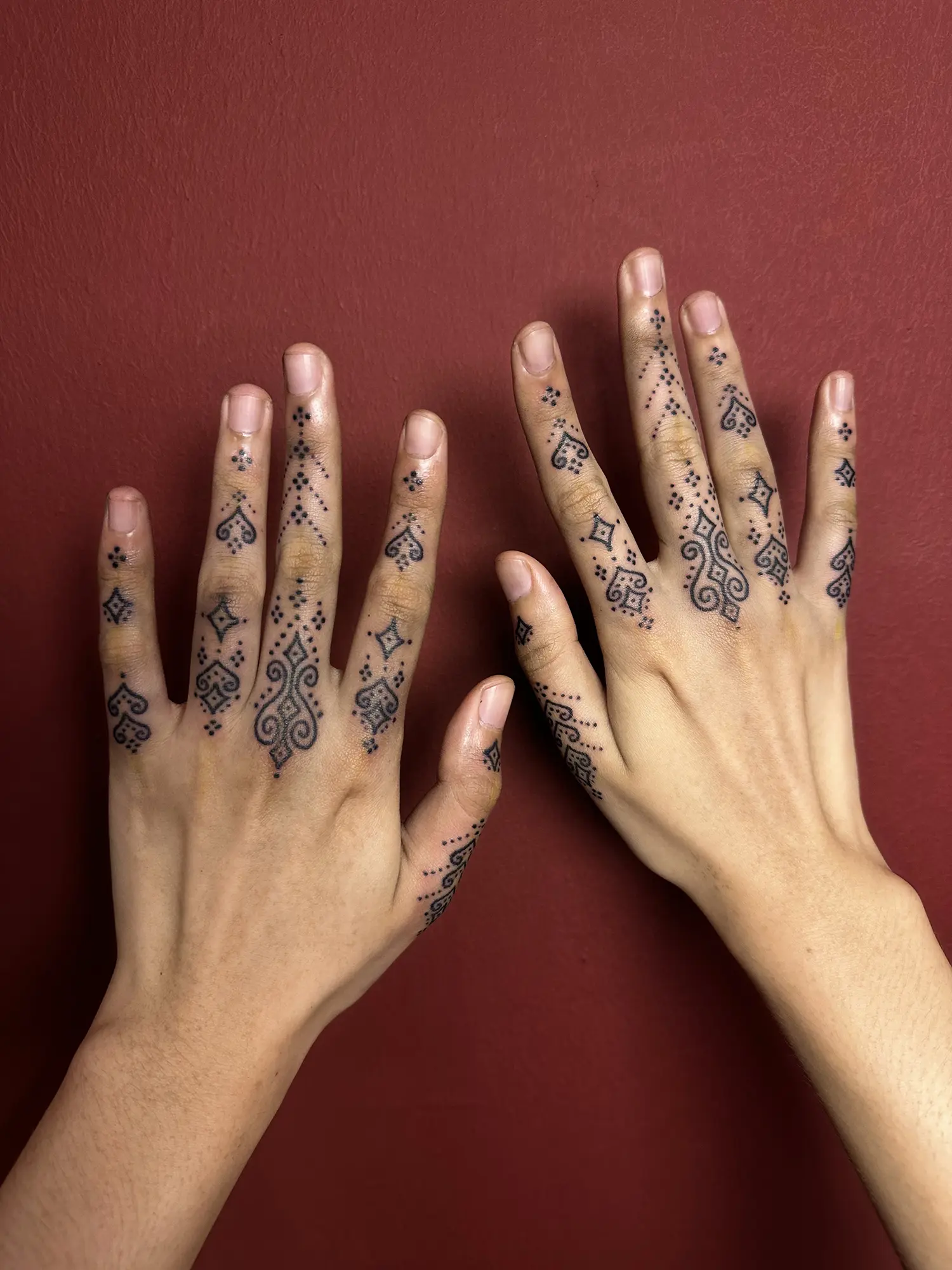 This ornamental work was influenced by traditional West Timor and Tanimbar Southwest Maluku jewelry, particularly spiral and dot motifs seen on combs and earrings