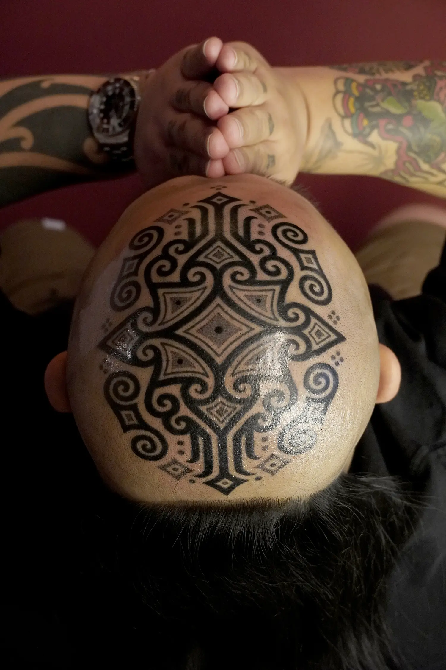 A three session tattoo, the first two were spent laying up the stencil and then refining the lines, as Poke Ahontas spends the most time on the details