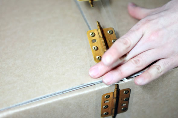 hinge_tape_01 hinge_tape_01